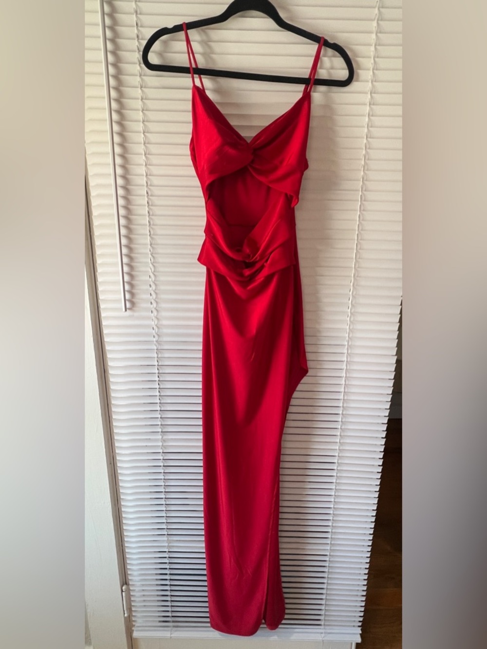NWT Spaghetti-Strap Cutout Maxi Dress